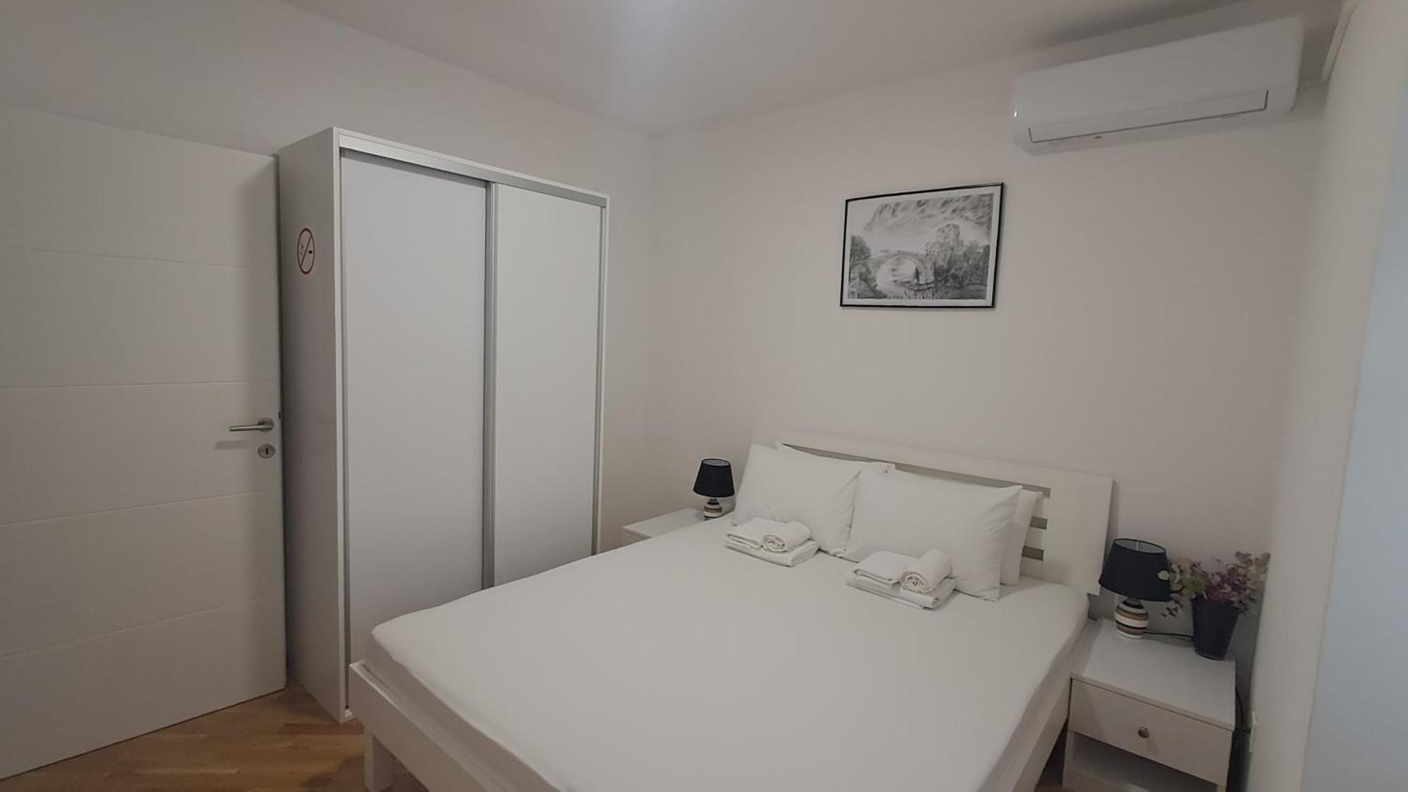 Villa Tamara With Garden And River View - Free Private Parking - Garage Μόσταρ Δωμάτιο φωτογραφία